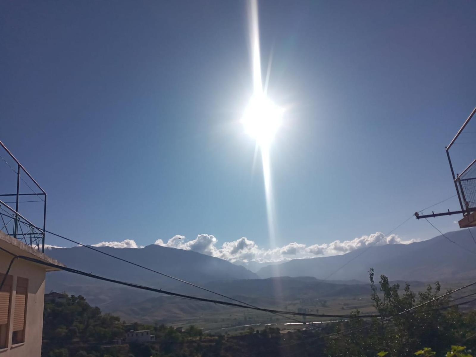 Relax Camping Gjirokastër Esterno foto