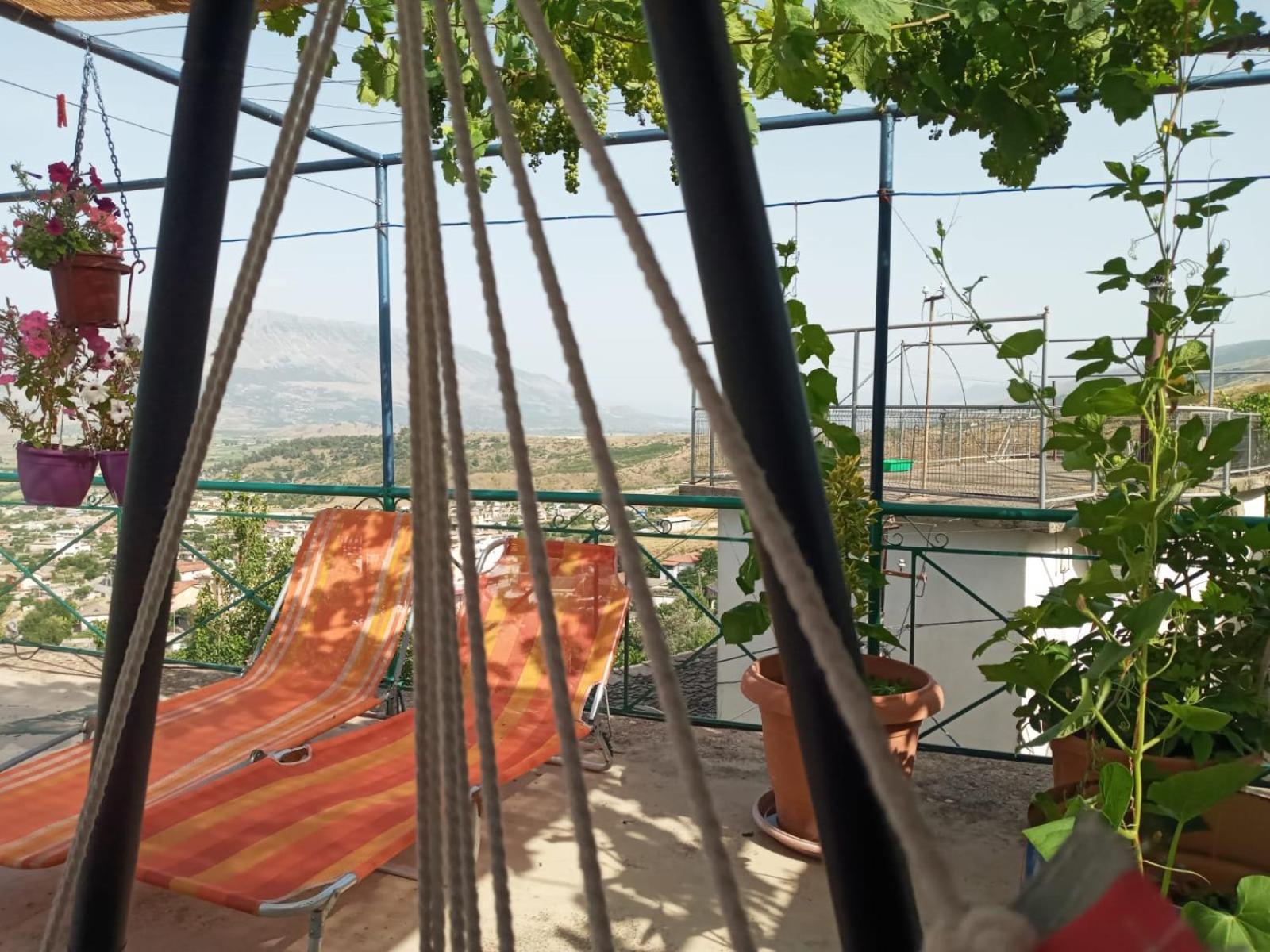 Relax Camping Gjirokastër Esterno foto
